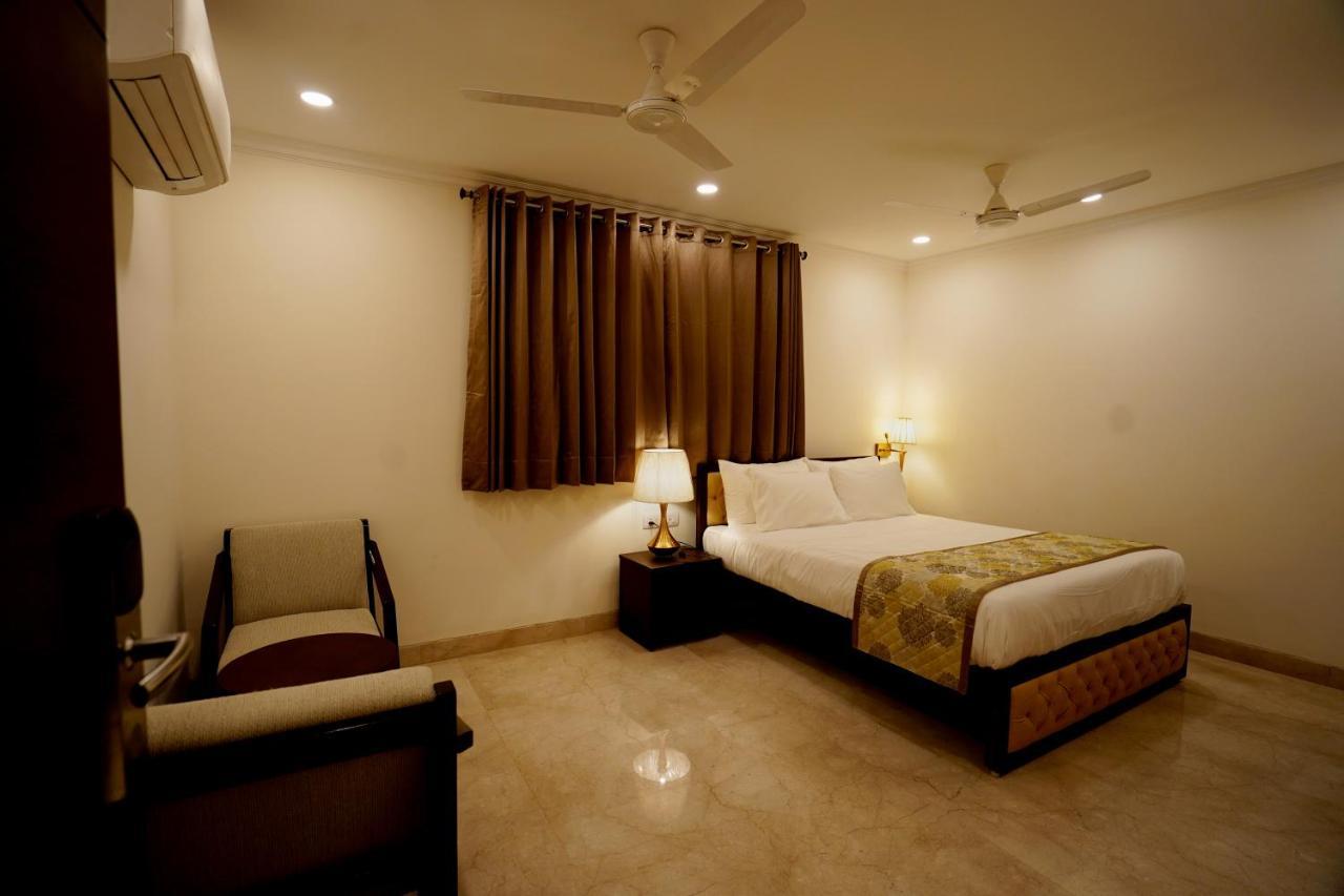 Hotel Wongdhen House Nuova Delhi Esterno foto