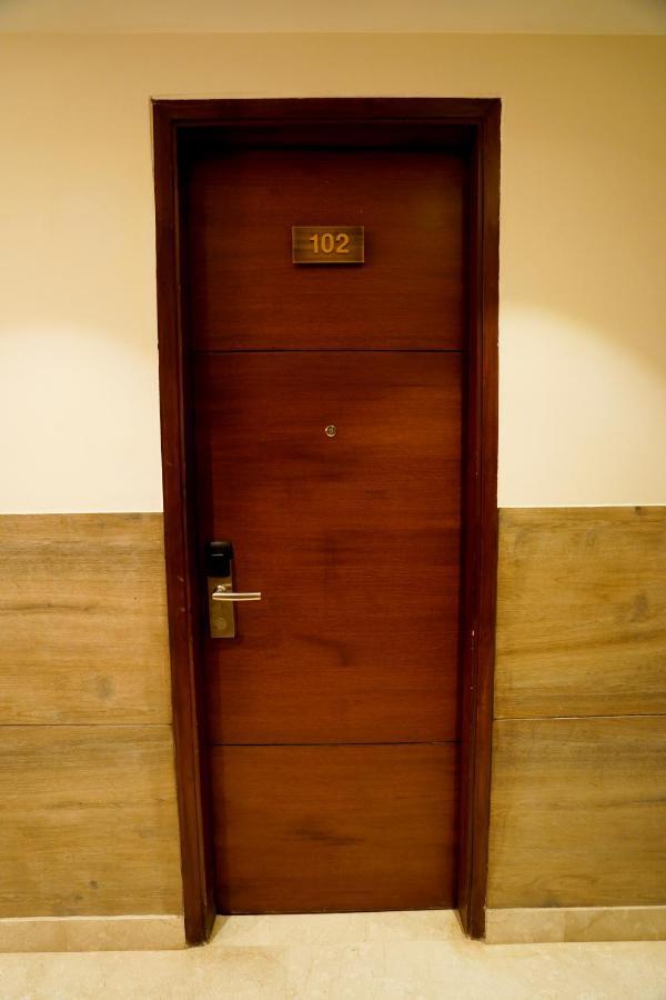 Hotel Wongdhen House Nuova Delhi Esterno foto