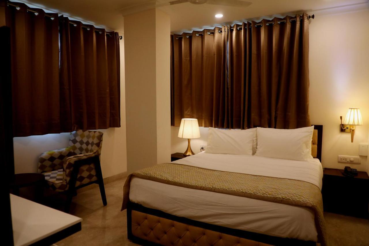 Hotel Wongdhen House Nuova Delhi Esterno foto
